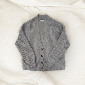 AMERICAN EAGLE® WOMEN'S CABLE KNIT SWEATER CARDIGAN.